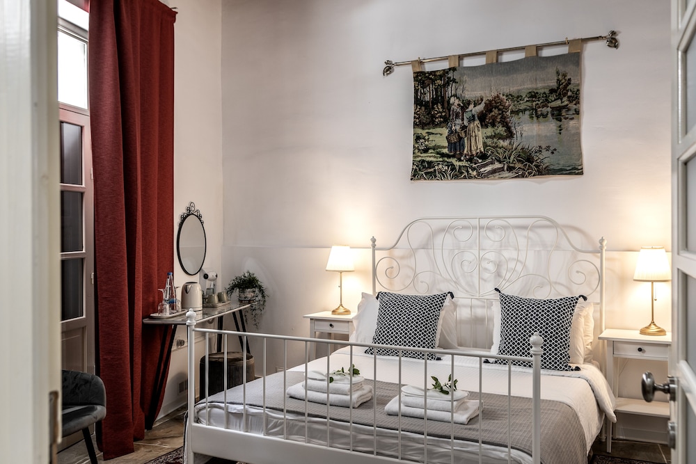 Edem Traditional House — Hotel rooms in Larnaca, Larnaca Region