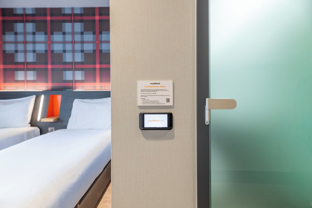 easyHotel Dublin City Centre — Hotel rooms in Dublin, Dublin City