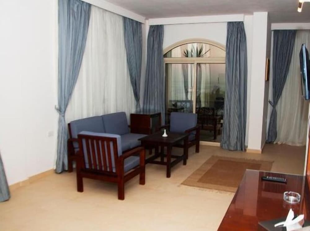 Fantasia Hotel — Rooms in Hurghada, Red Sea