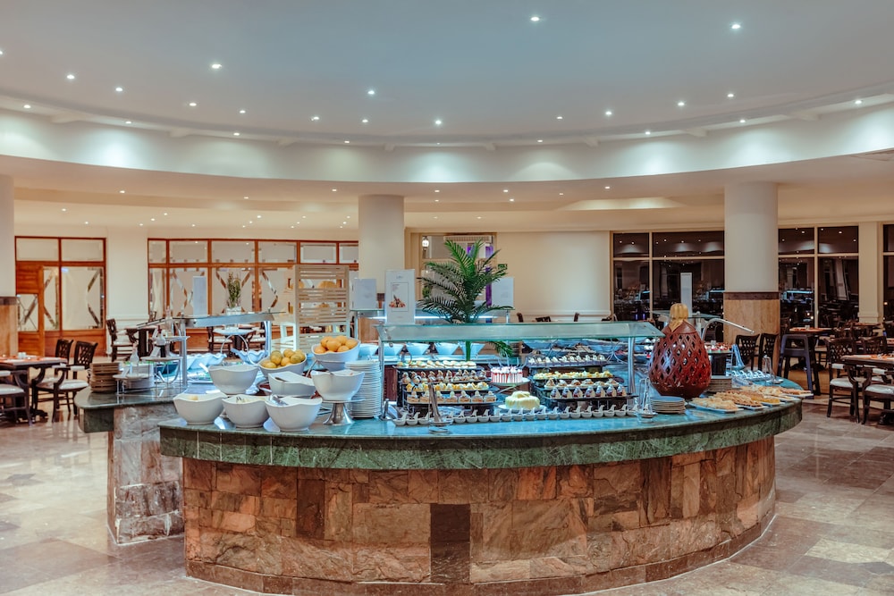 SUNRISE Alma Bay Resort — Restaurant & bars in Hurghada, Red Sea