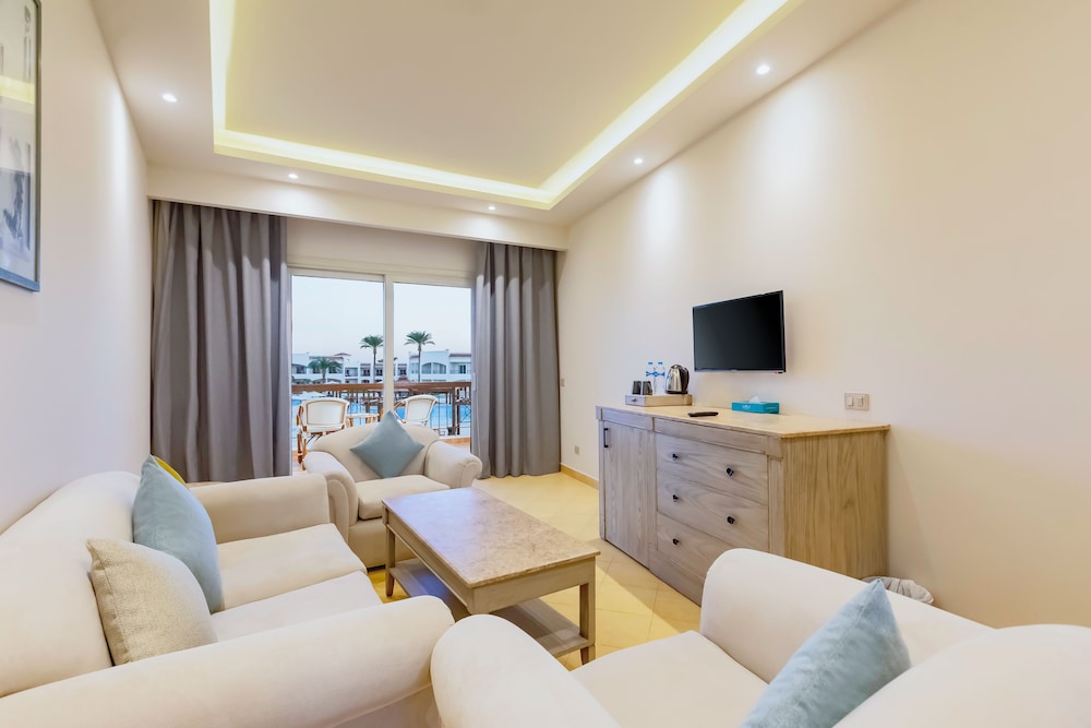 SUNRISE Alma Bay Resort — Hotel rooms in Hurghada, Red Sea