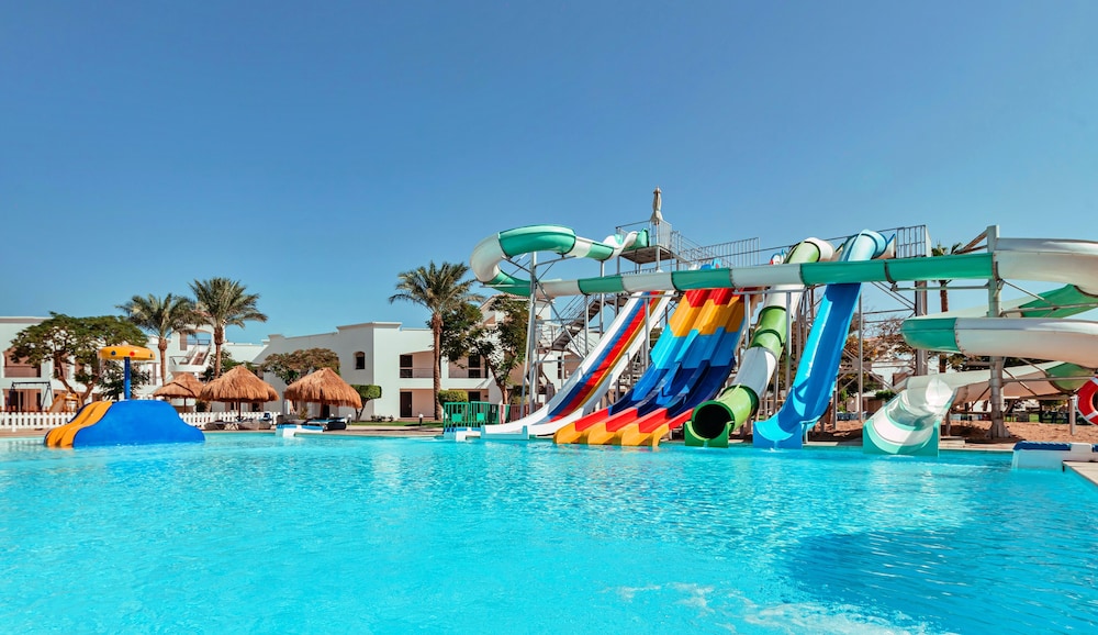 SUNRISE Alma Bay Resort — Attractions for children in Hurghada, Red Sea