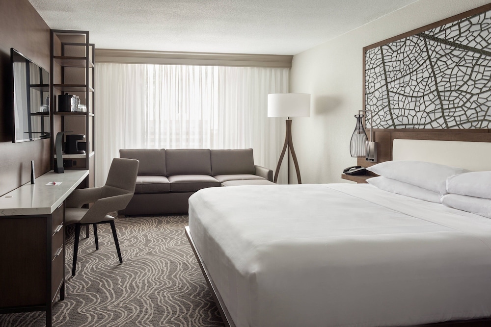 Marriott Orlando Airport Lakeside — Hotel rooms in Orlando, Florida
