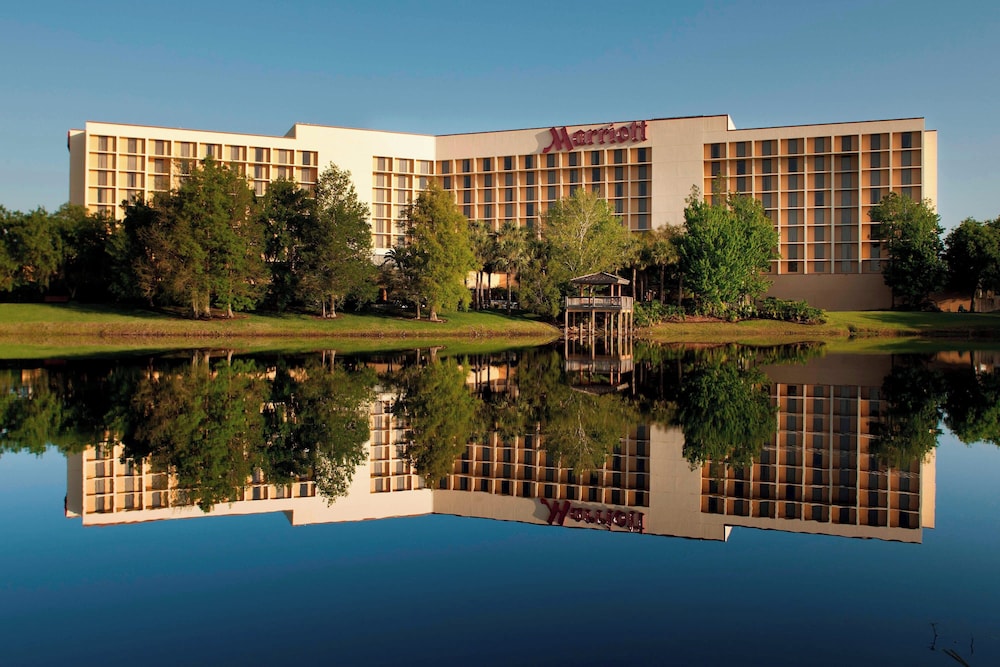 Marriott Orlando Airport Lakeside — Hotel building in Orlando, Florida