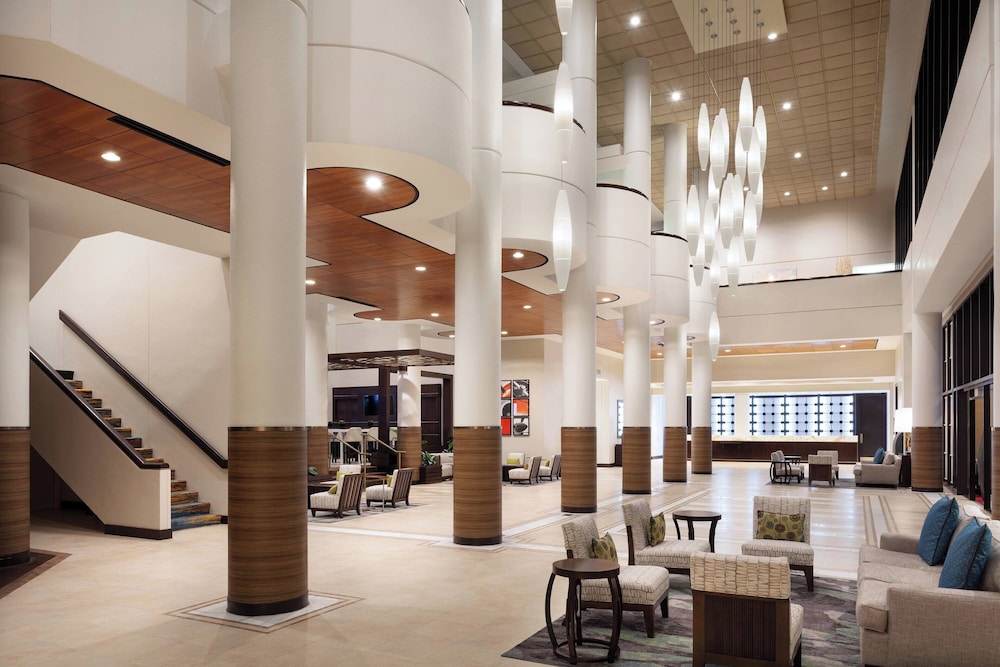 Marriott Orlando Airport Lakeside — Hotel building in Orlando, Florida