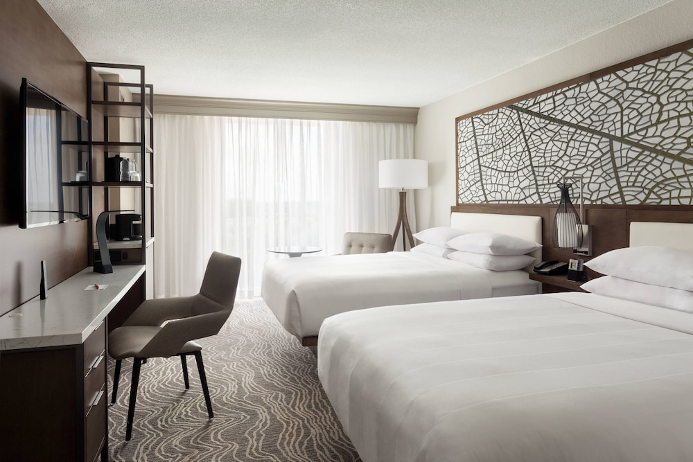 Marriott Orlando Airport Lakeside — Hotel rooms in Orlando, Florida