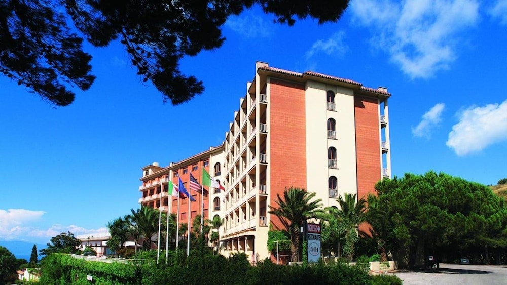 501 Hotel - zdjęcie 2