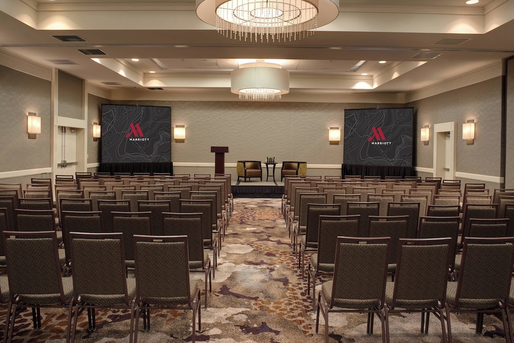 Detroit Marriott Livonia — Hotel building in Livonia, Michigan