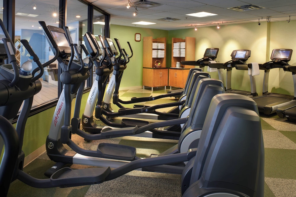 Detroit Marriott Livonia — Sports & recreation in Livonia, Michigan