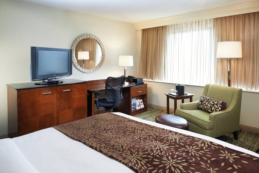 Detroit Marriott Livonia — Hotel rooms in Livonia, Michigan
