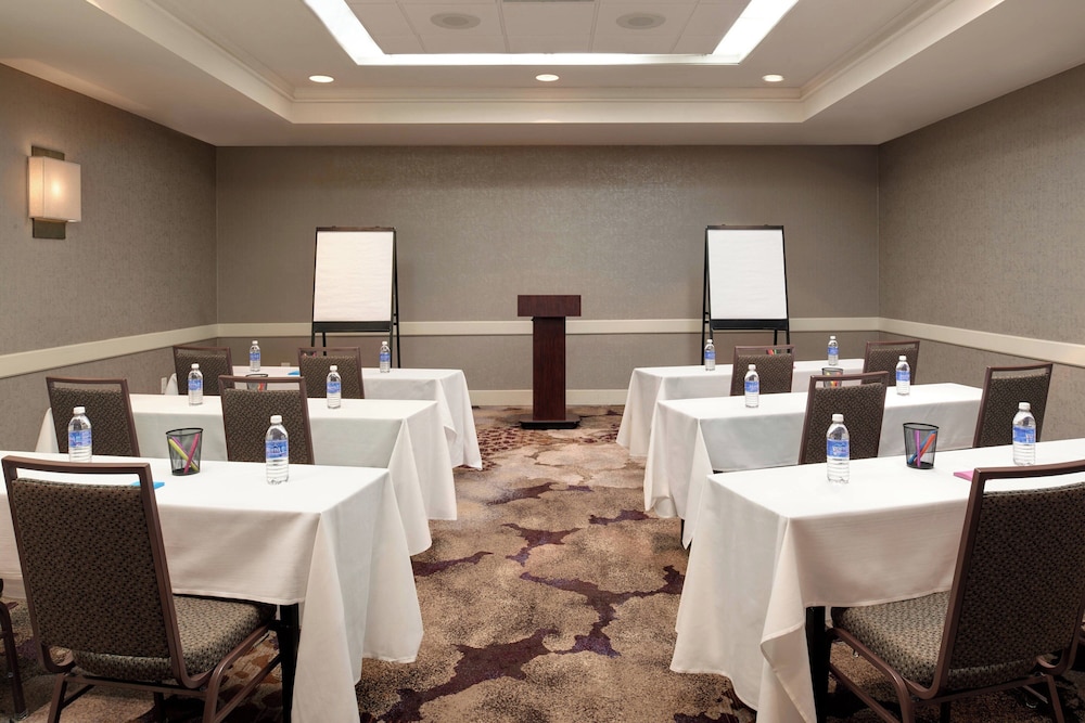 Detroit Marriott Livonia — Hotel building in Livonia, Michigan