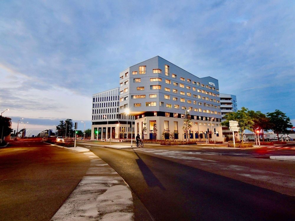 Saint-Nazaire (7 dni) w ibis Styles Saint Nazaire Centre Gare z BER