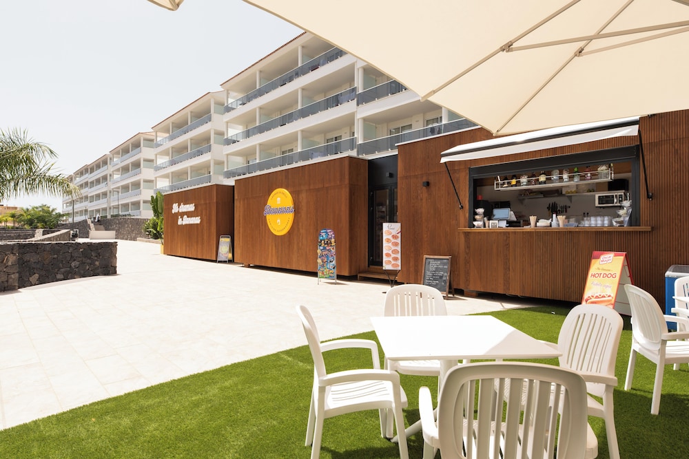 Marinell Collection Palm-Mar — Restaurant & bars in Los Cristianos, Canary Islands