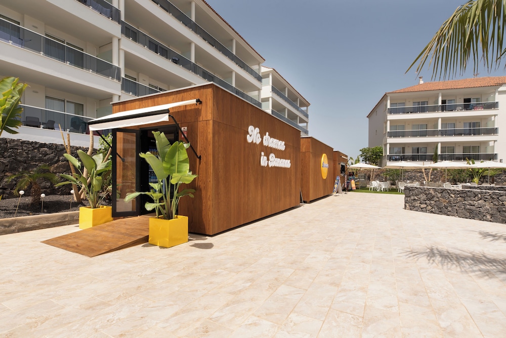 Marinell Collection Palm-Mar — Restaurant & bars in Los Cristianos, Canary Islands