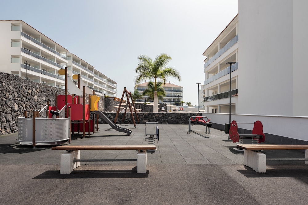 Marinell Collection Palm-Mar — Attractions for children in Los Cristianos, Canary Islands