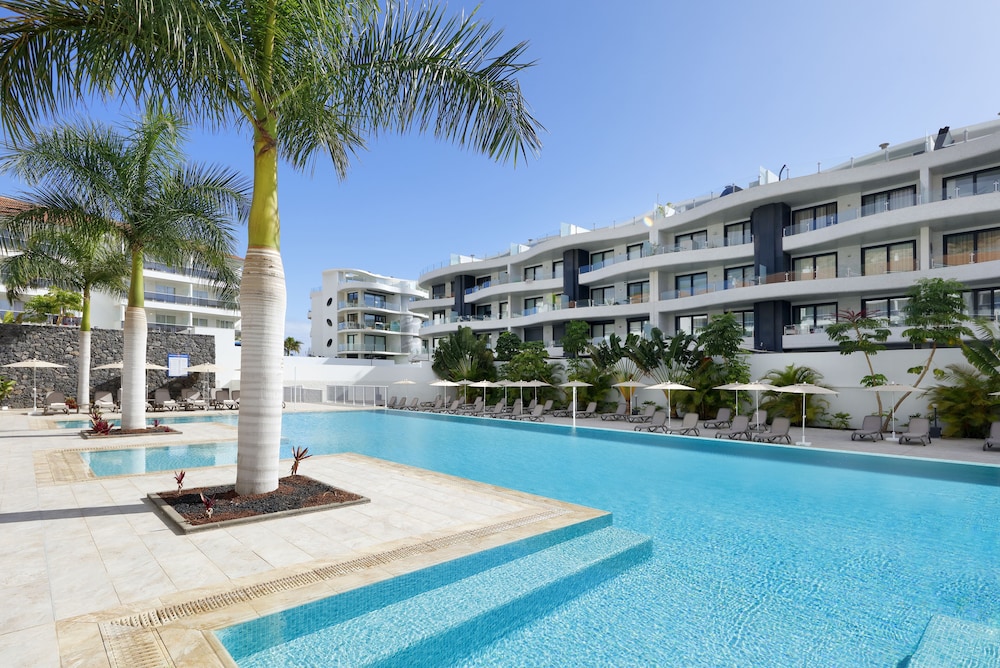 Marinell Collection Palm-Mar — Swimming pool in Los Cristianos, Canary Islands