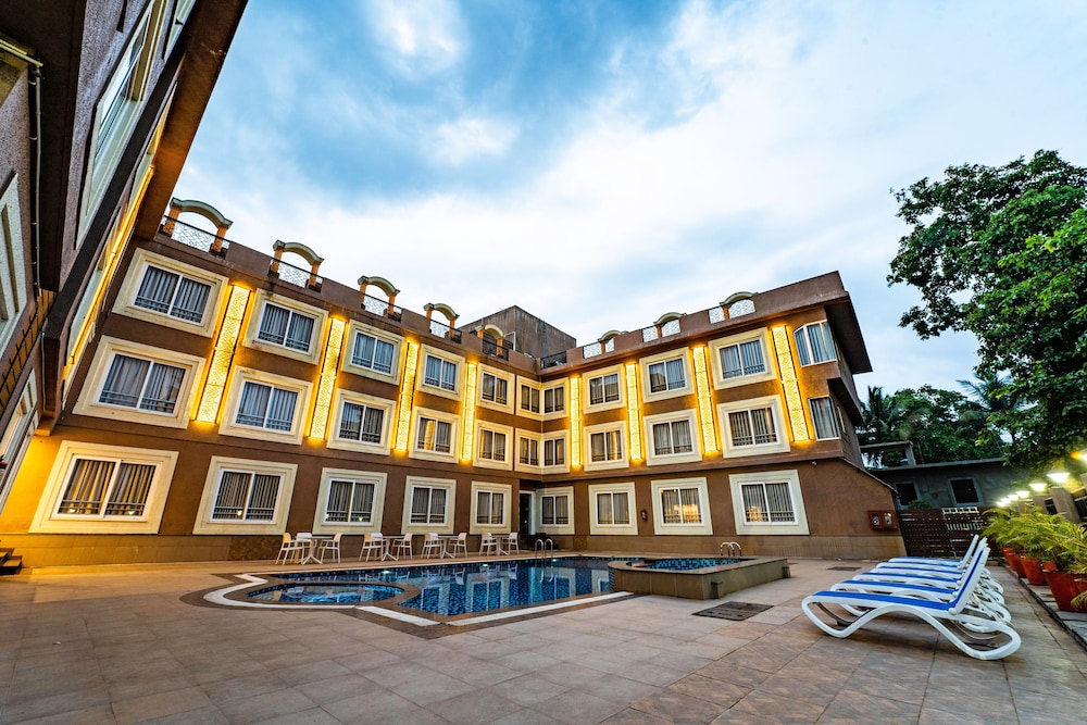 Zone Connect by The Park Parra Goa — Hotel building in Arpora, Goa