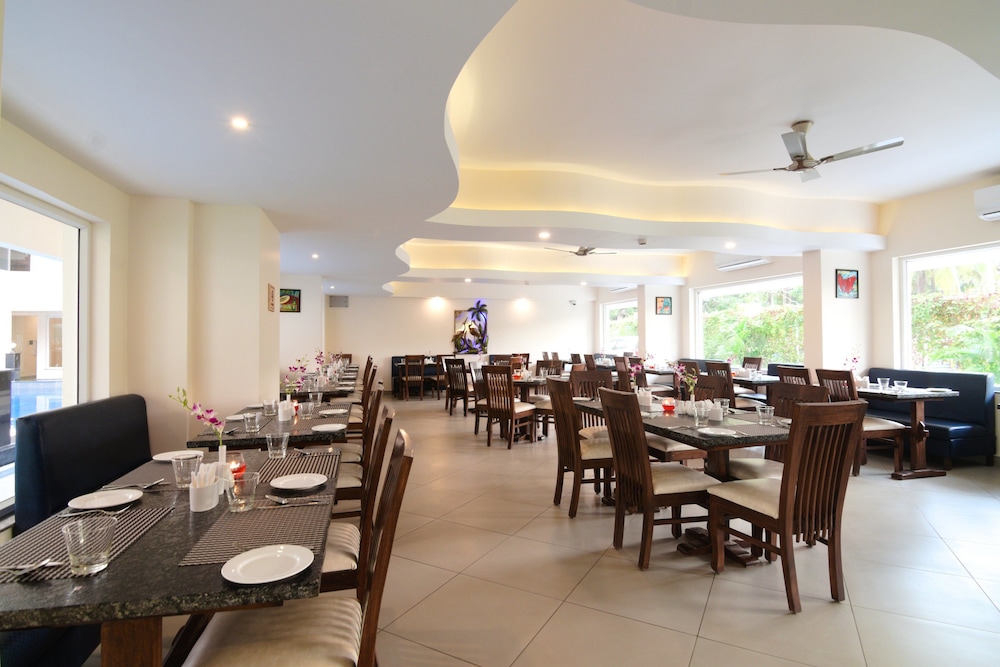 Regenta Central North Goa — Restaurant & bars in Arpora, Goa