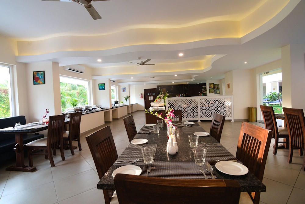 Regenta Central North Goa — Restaurant & bars in Arpora, Goa