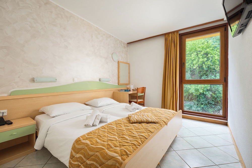 MASLINICA Narcis Hotel — Hotel rooms in Labin, Istria