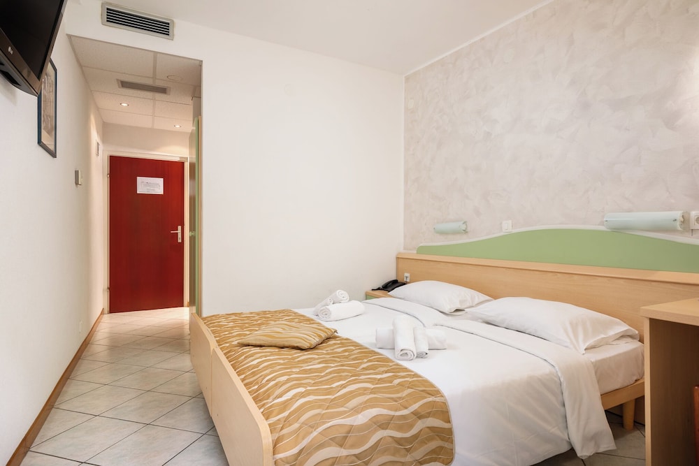 MASLINICA Narcis Hotel — Hotel rooms in Labin, Istria