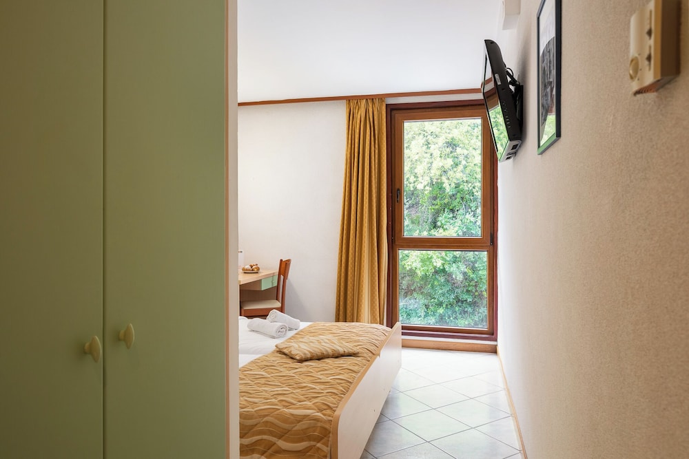 MASLINICA Narcis Hotel — Hotel rooms in Labin, Istria