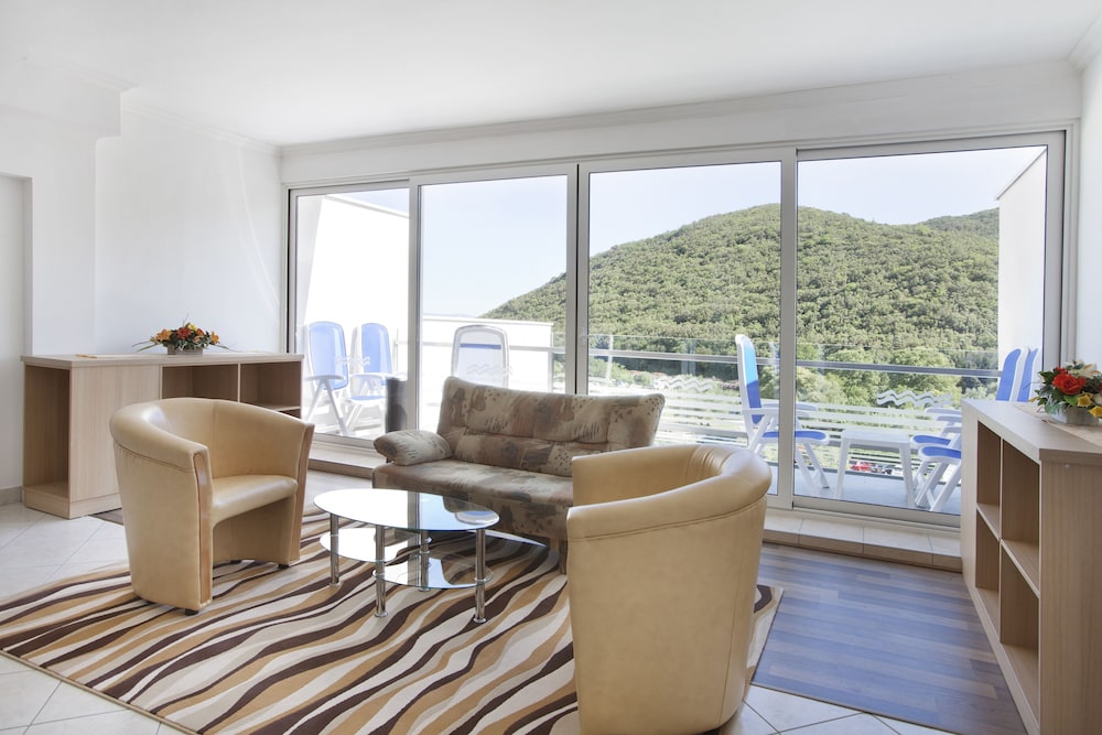 MASLINICA Narcis Hotel — Hotel rooms in Labin, Istria