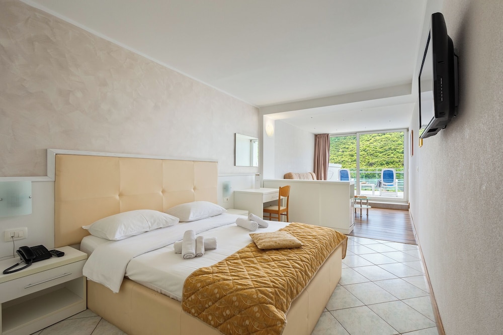 MASLINICA Narcis Hotel — Hotel rooms in Labin, Istria