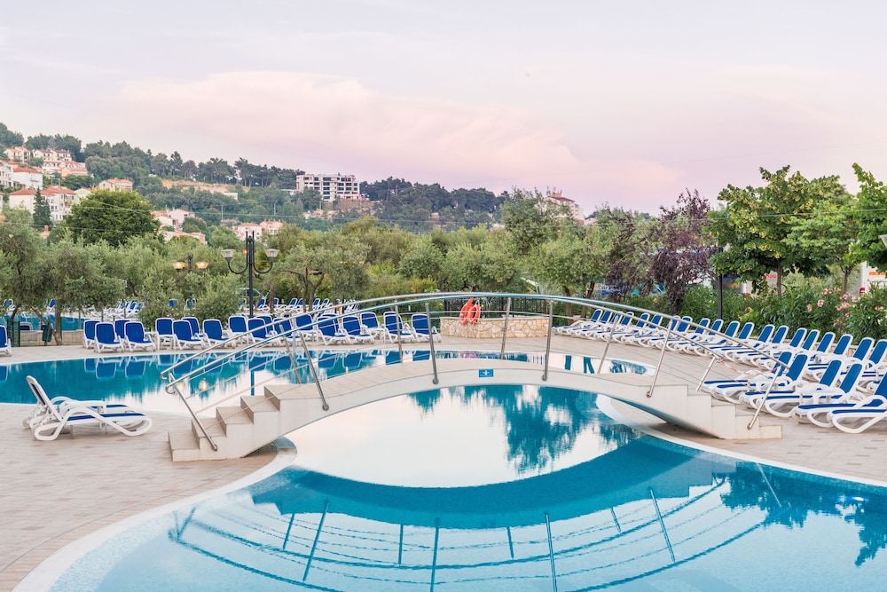 MASLINICA Narcis Hotel — Swimming pool in Labin, Istria