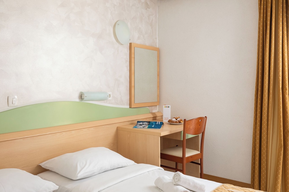 MASLINICA Narcis Hotel — Hotel rooms in Labin, Istria
