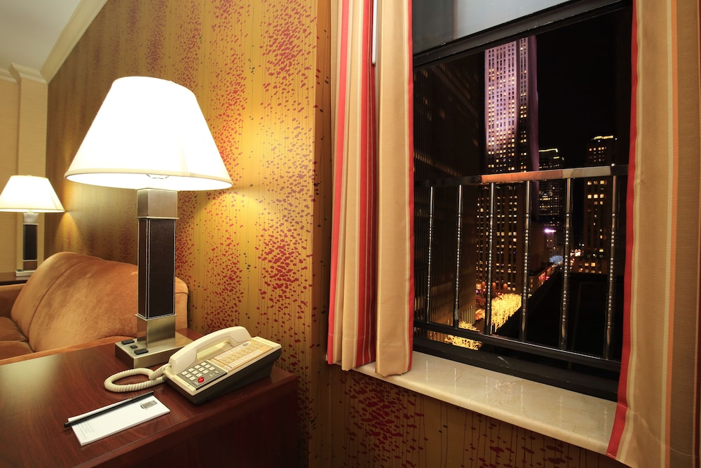 Radio City Apartments — Hotel rooms in New York City, New York State