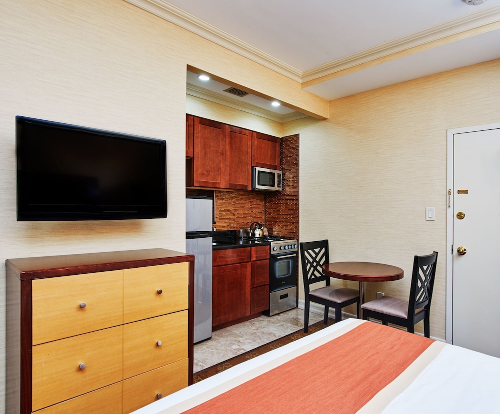 Radio City Apartments — Hotel rooms in New York City, New York State