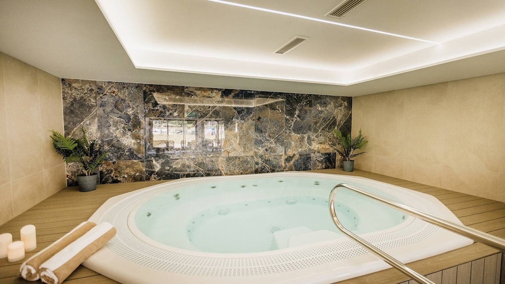 Hotel Nautica — Spa in Novigrad, Istria