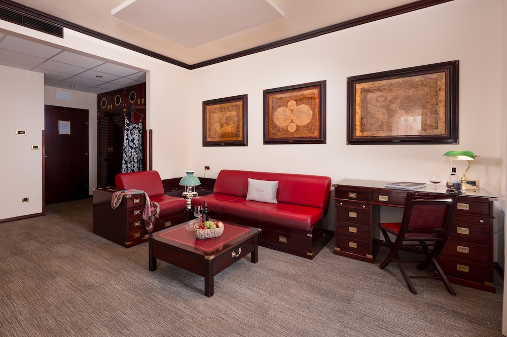 Hotel Nautica — Hotel rooms in Novigrad, Istria