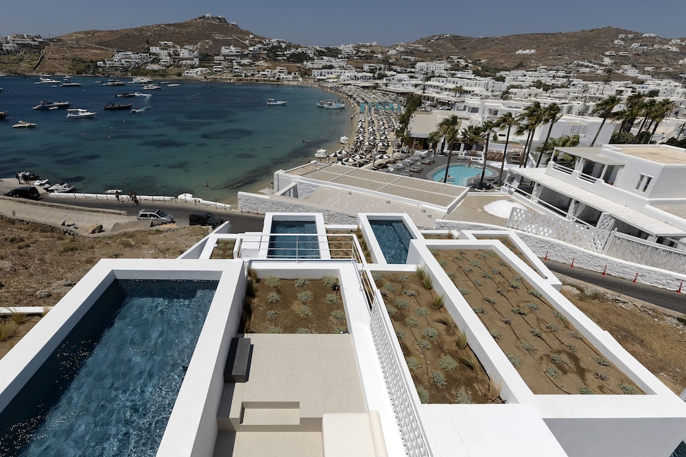 CUBIC Mykonos Seafront Design Suites - zdjęcie 3