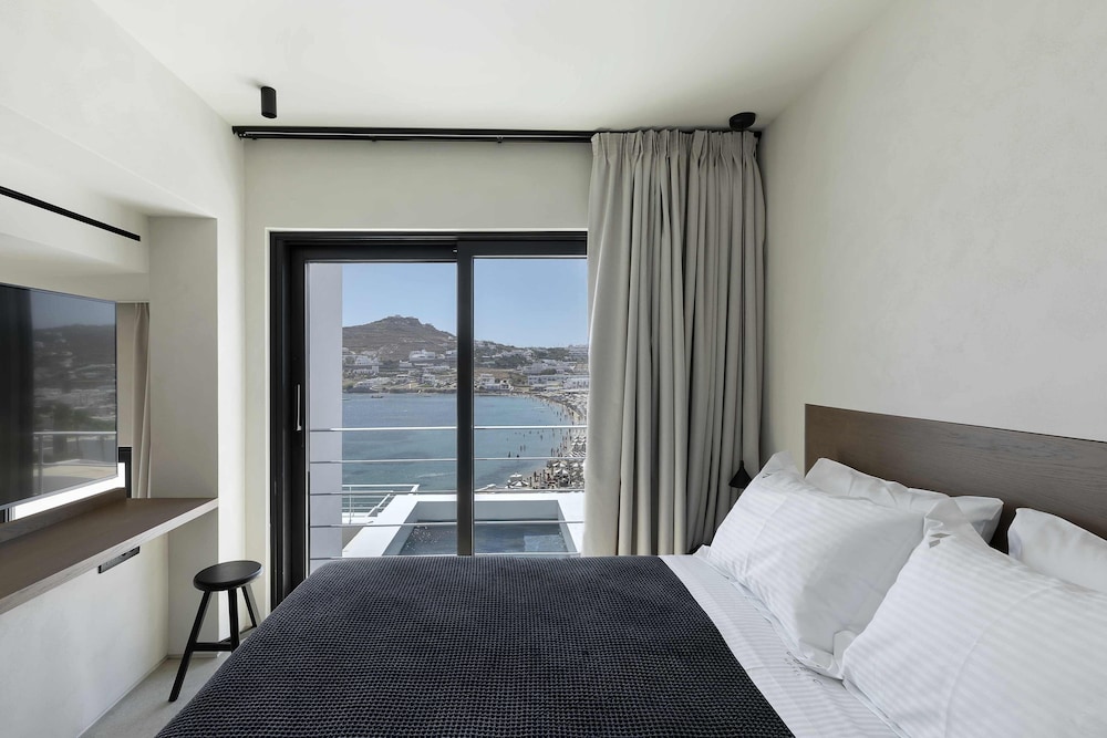 CUBIC Mykonos Seafront Design Suites - zdjęcie 5