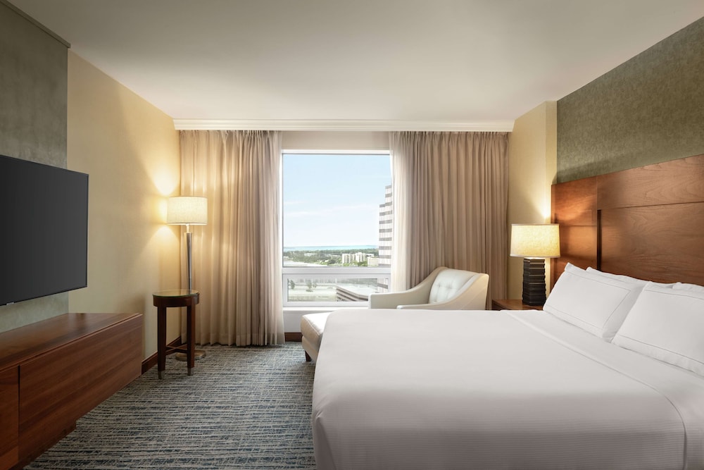 Hilton Tampa Downtown — Hotel rooms in Tampa, Florida