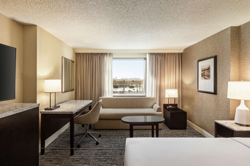 Hilton Tampa Downtown — Hotel rooms in Tampa, Florida
