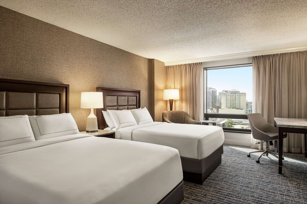 Hilton Tampa Downtown — Hotel rooms in Tampa, Florida