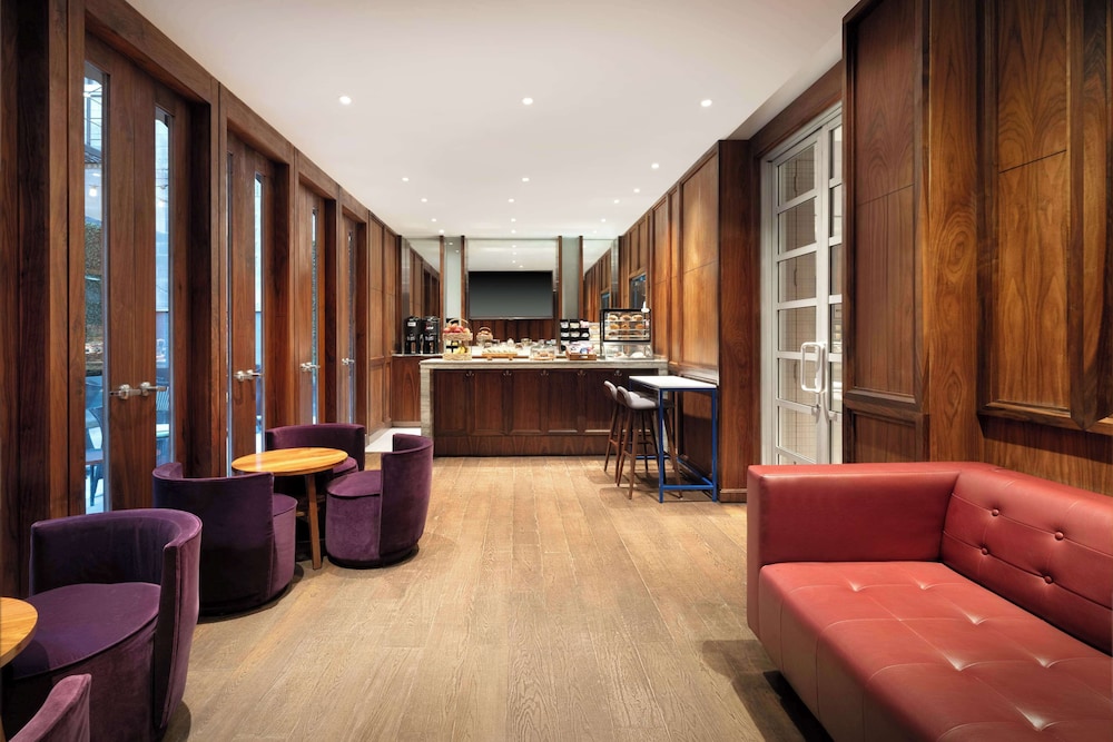 Best Western Premier Herald Square — Restaurant & bars in New York City, New York State