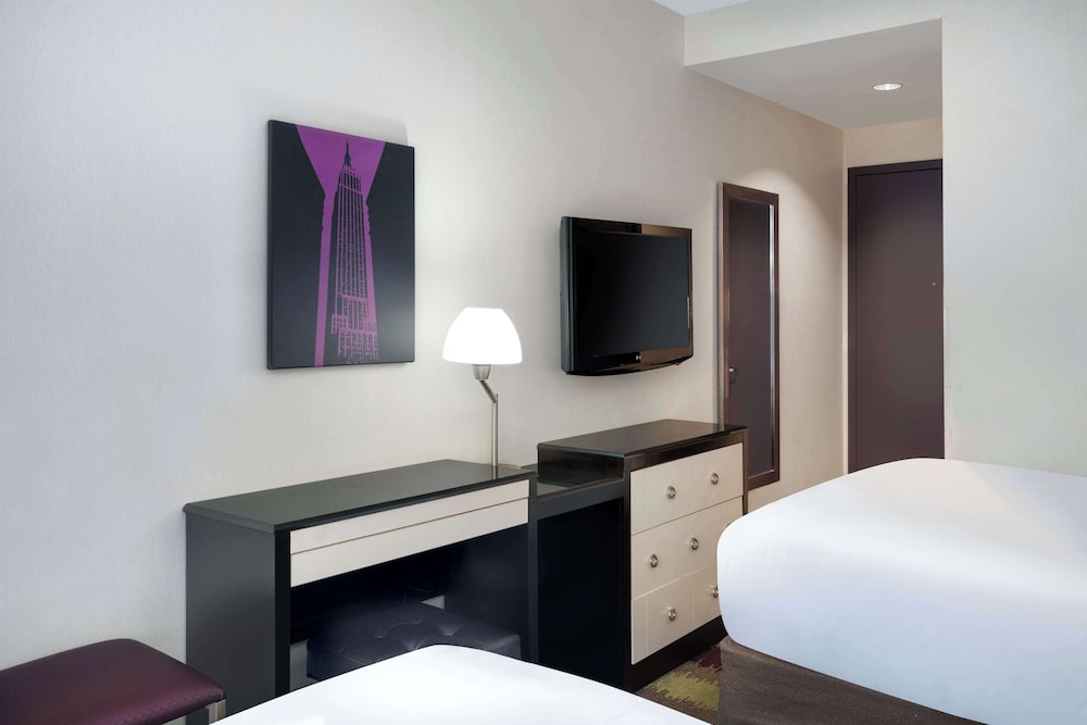 Best Western Premier Herald Square — Hotel rooms in New York City, New York State