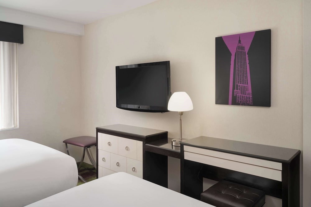 Best Western Premier Herald Square — Hotel rooms in New York City, New York State