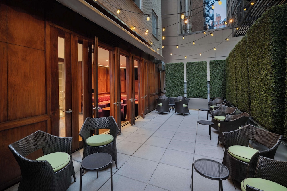 Best Western Premier Herald Square — Restaurant & bars in New York City, New York State