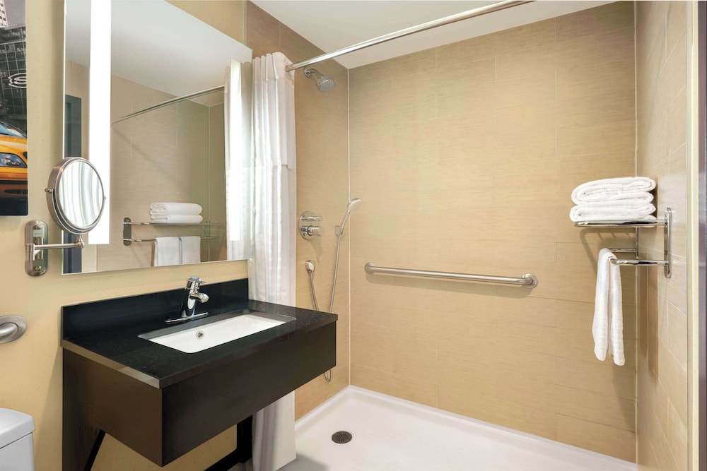 Best Western Premier Herald Square — Hotel rooms in New York City, New York State
