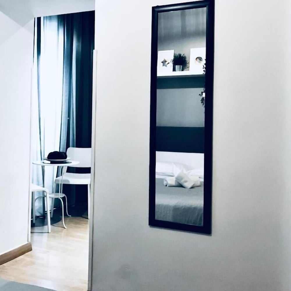 Stesicoro InHabit - Catania City Center — Hotel rooms in Catania, Sicily