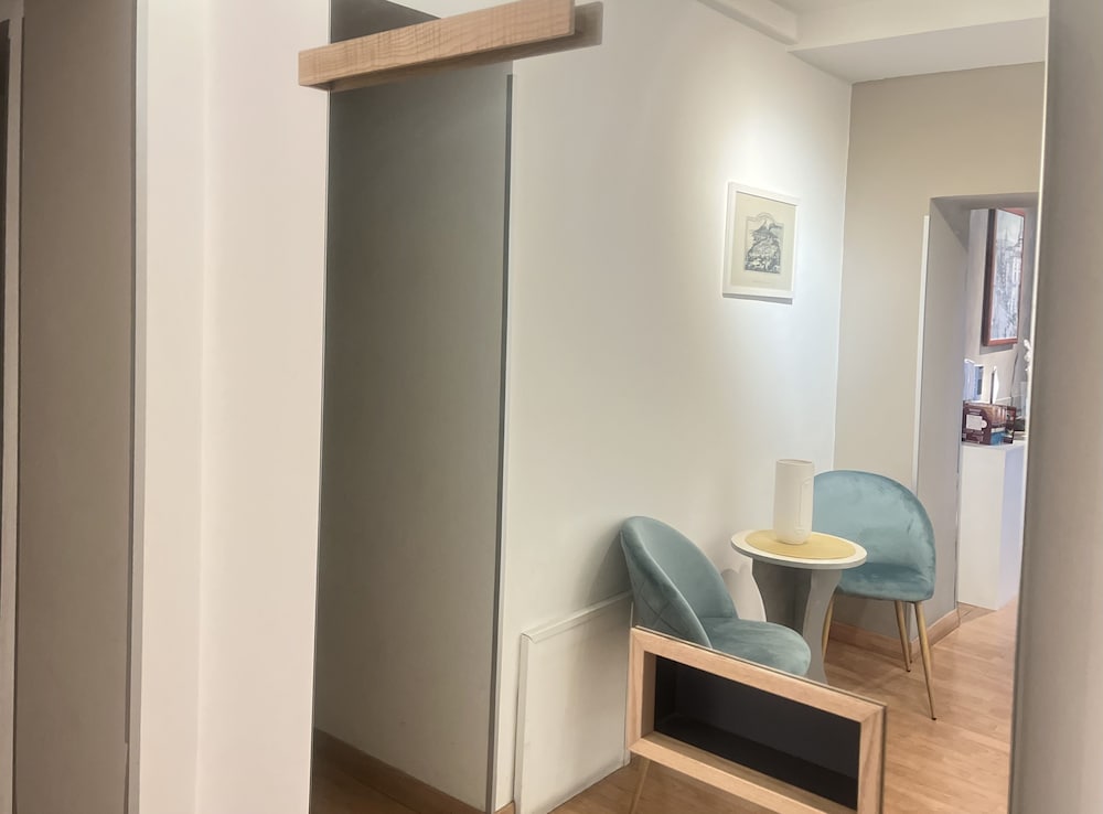 Stesicoro InHabit - Catania City Center — Hotel rooms in Catania, Sicily