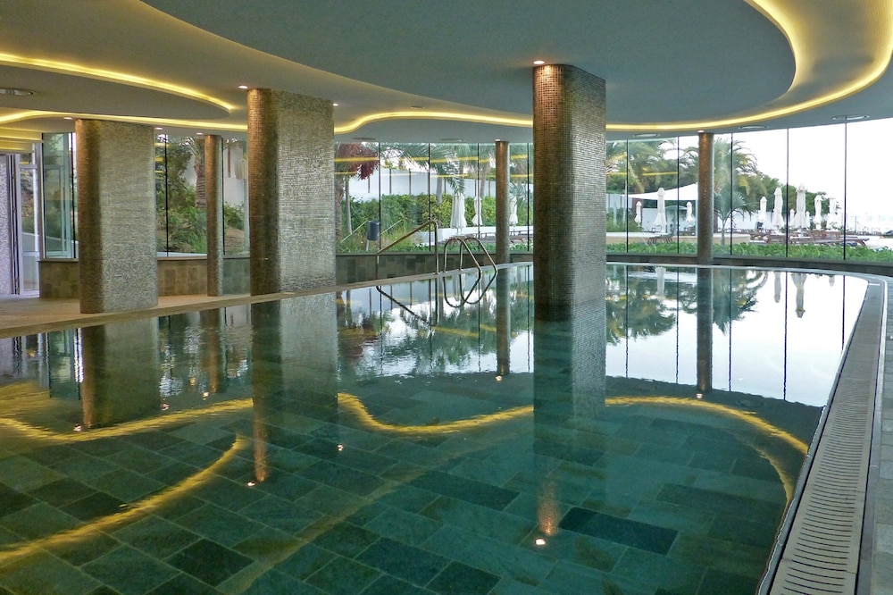 Sunrise Pearl Hotel & Spa — Swimming pool in Protaras, Famagusta Region