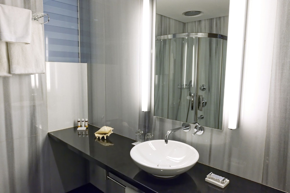 Sunrise Pearl Hotel & Spa — Hotel rooms in Protaras, Famagusta Region