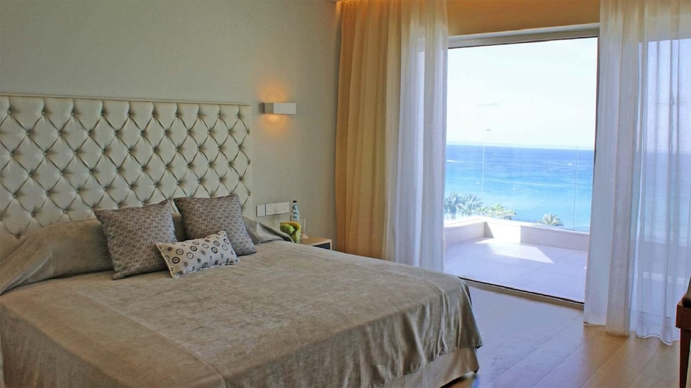 Sunrise Pearl Hotel & Spa — Hotel rooms in Protaras, Famagusta Region