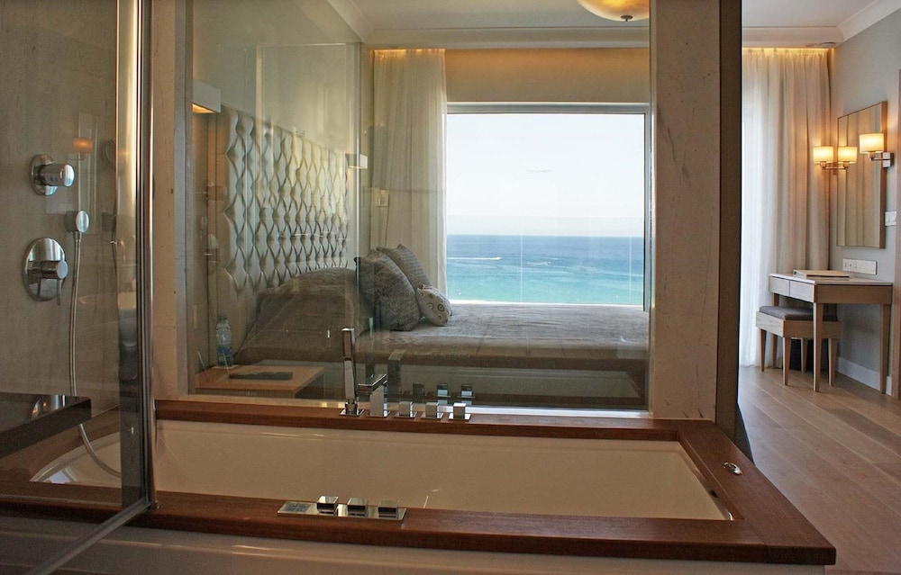 Sunrise Pearl Hotel & Spa — Hotel rooms in Protaras, Famagusta Region